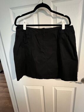 Josephine Chaus Black Mini Skirt